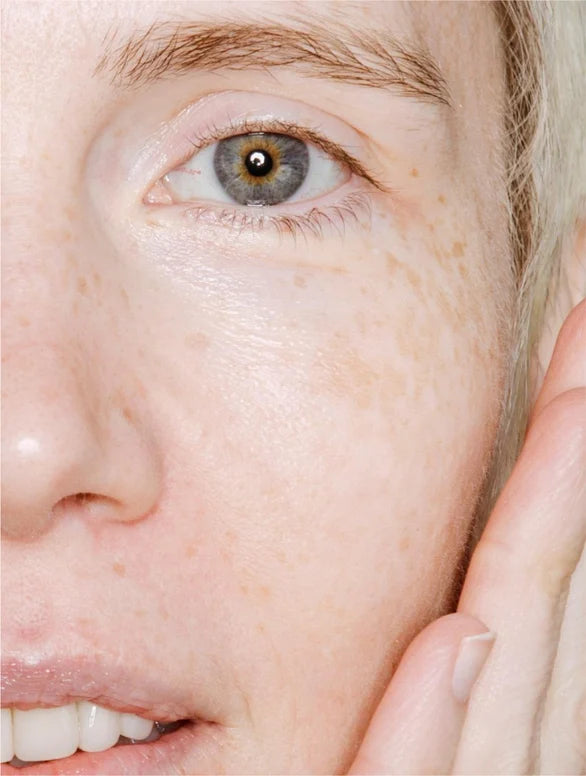 Makeup-friendly refresh